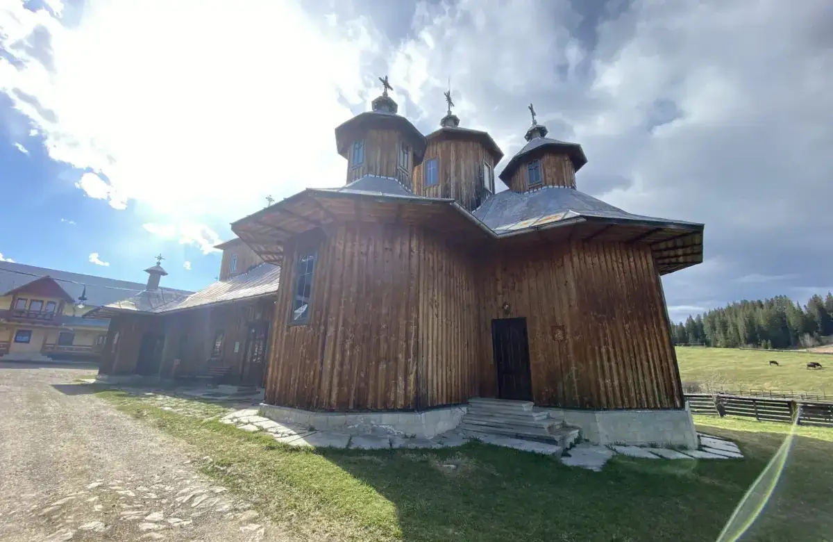 Mănăstirea Orata